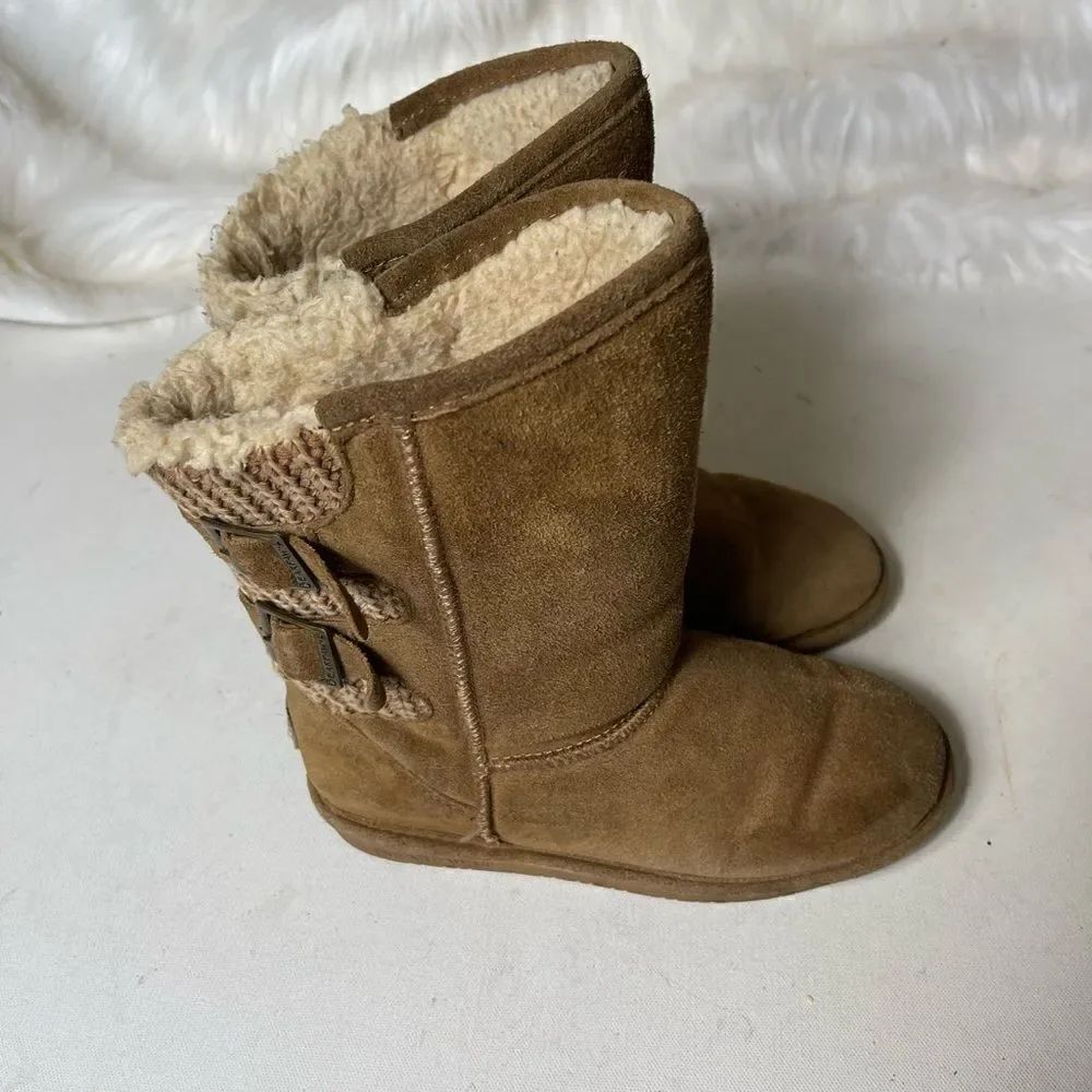 BearPaw youth suedes and back knit boots with sheep skin wool blend lining SZ4